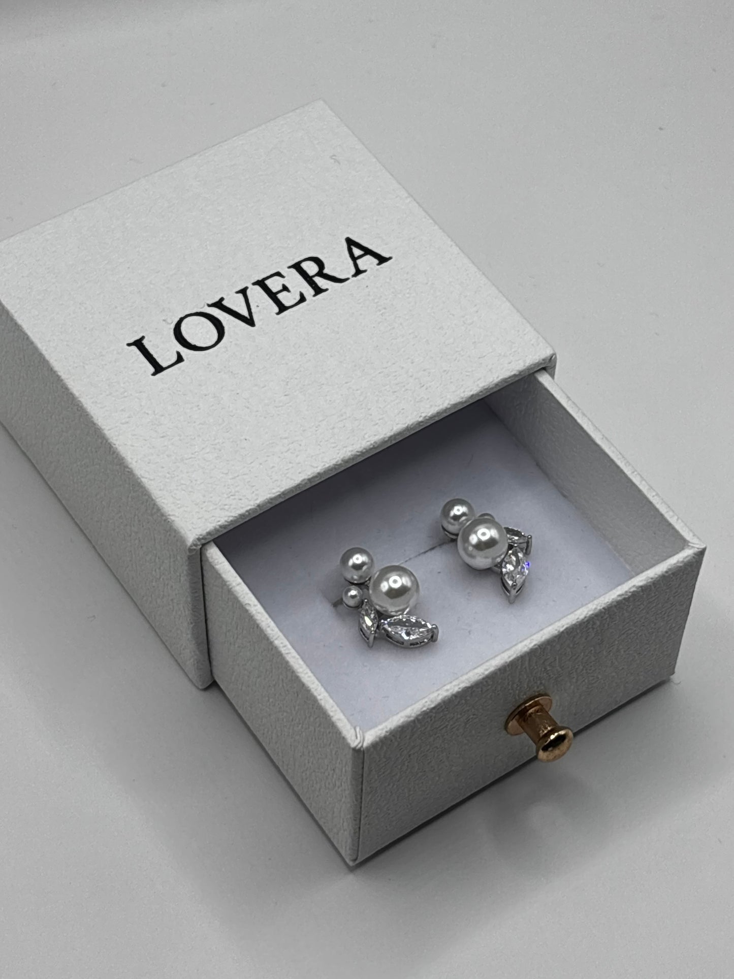 LIVIA EARRINGS