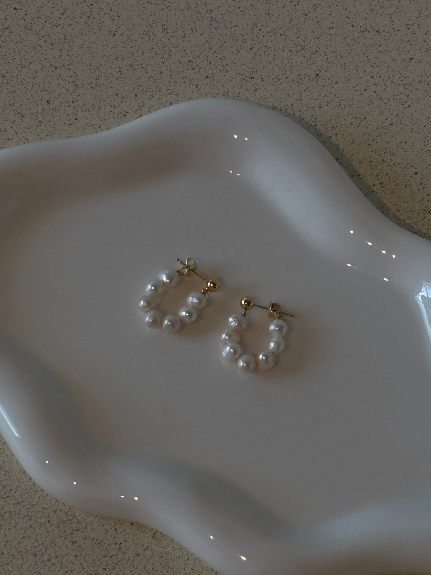 PEARLY EARRINGS