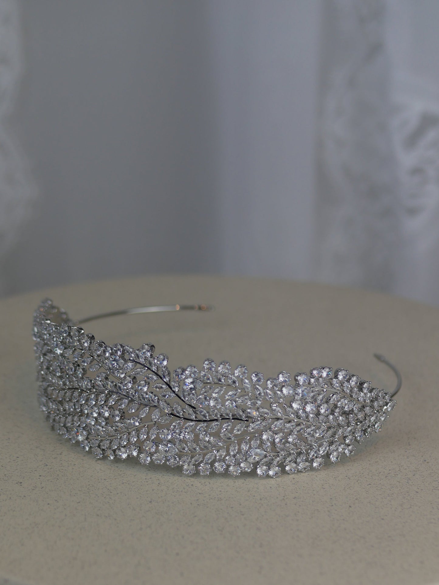 ELEANOR HEADPIECE
