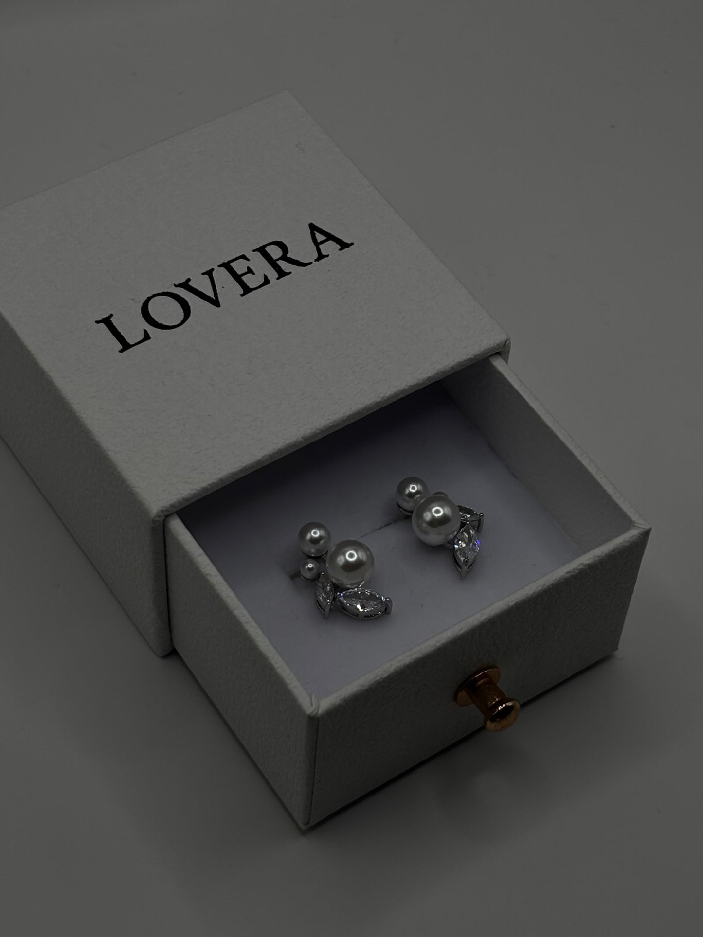 LIVIA EARRINGS