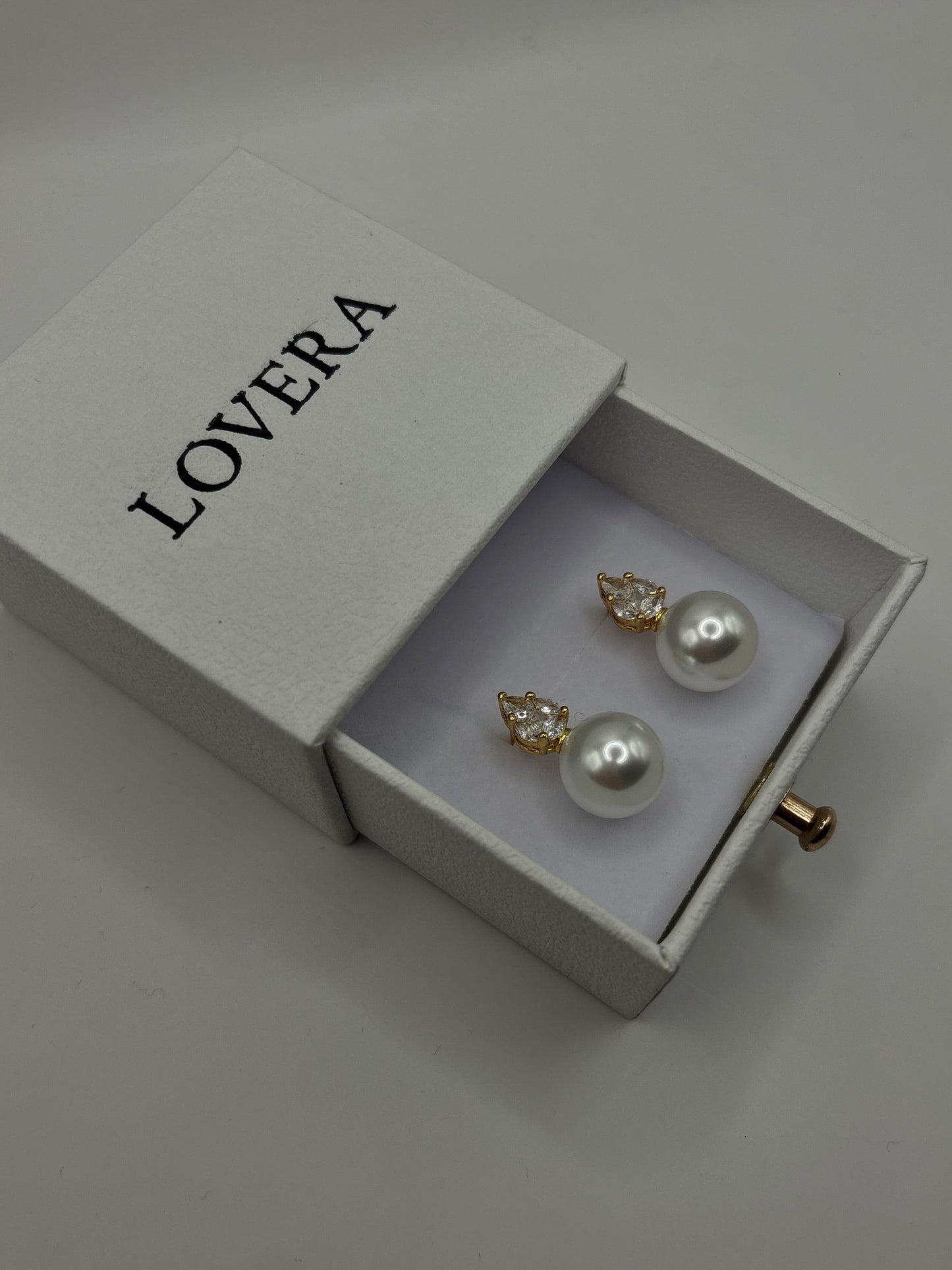 GABRIELLE PEARL EARRINGS (gold)